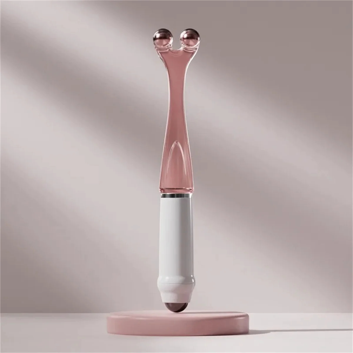 Manual Dual-Roller Finger Wand for a Simple Hand Routine