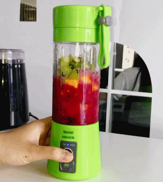 Portable Fruit Blender - USB Rechargeable Smoothie Maker for On-the-Go
