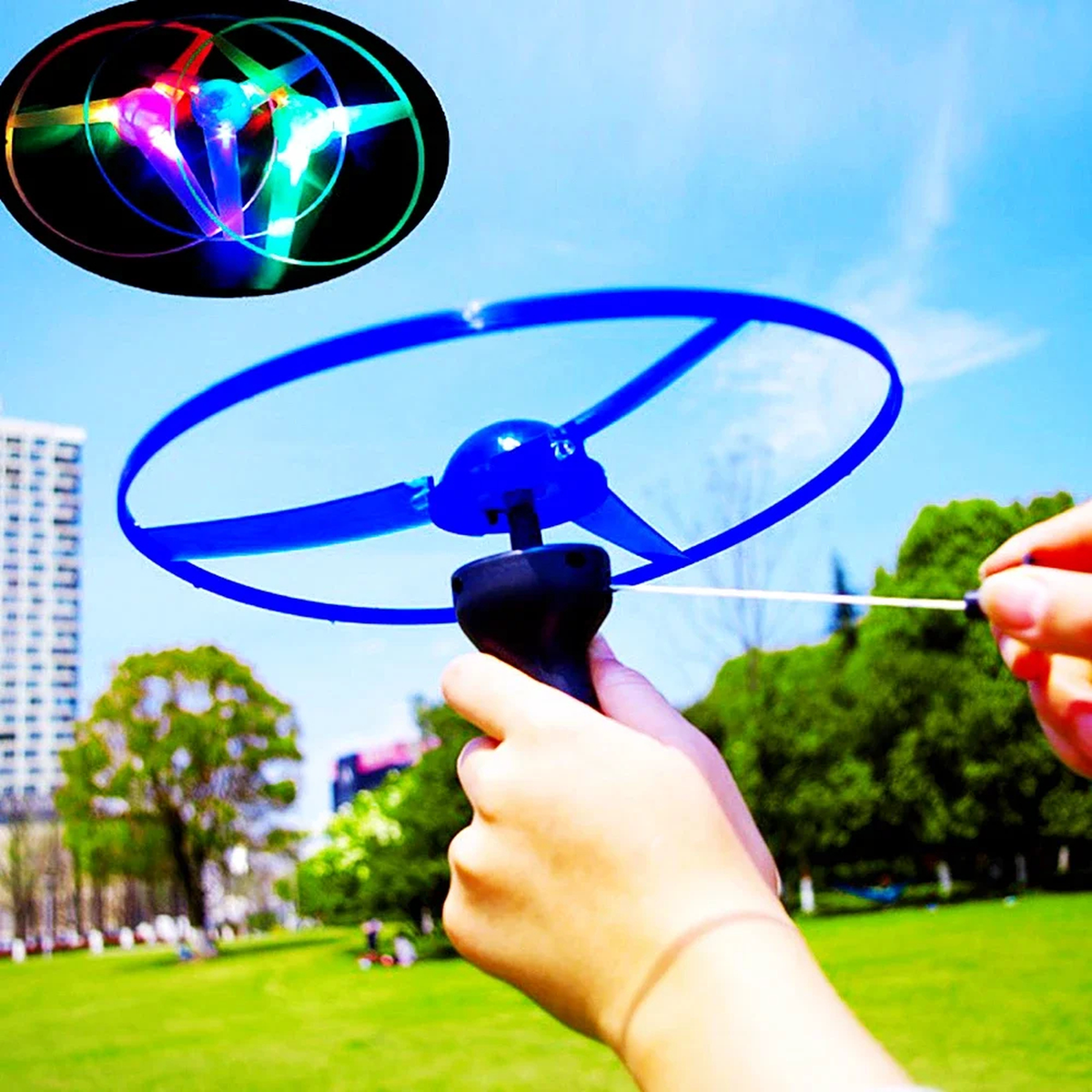 Light-Up Pull-String Flying Disc with Handheld Launcher