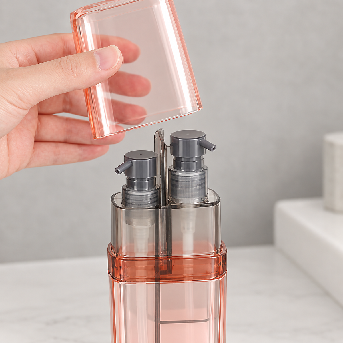 Travel Wash Case with Two Rinsing Cups and Refillable Pumps
