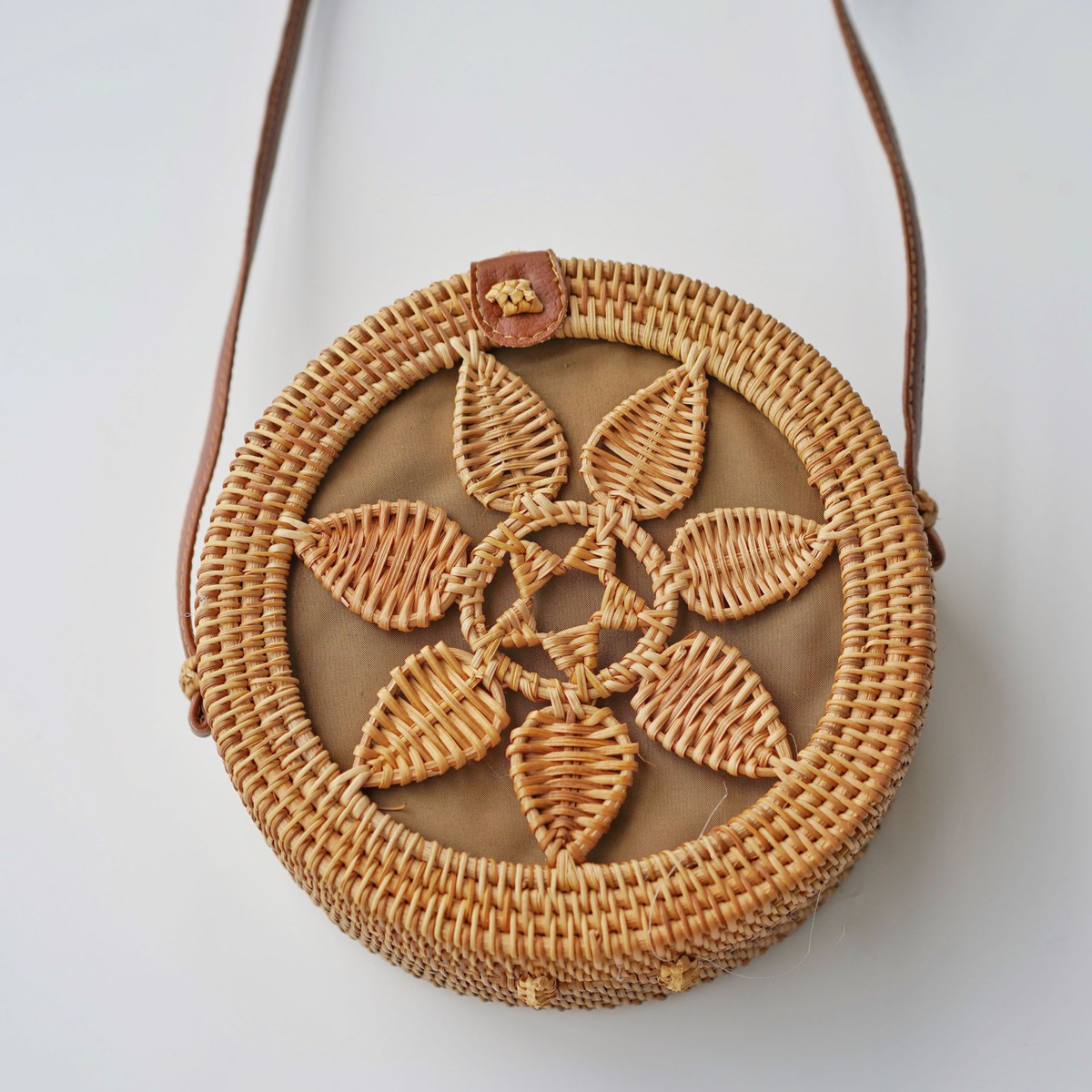 Small Woven Rattan-Style Crossbody Bag with Lining and Strap