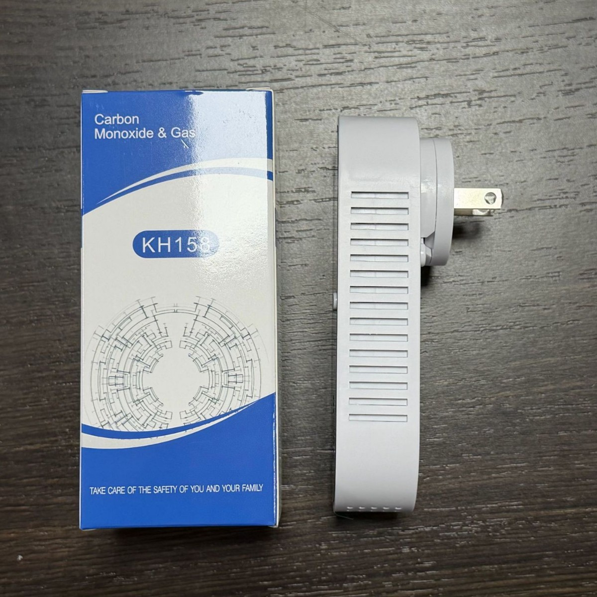 Portable Gas & CO Detector with Alarm – Plug-In Safety Monitor