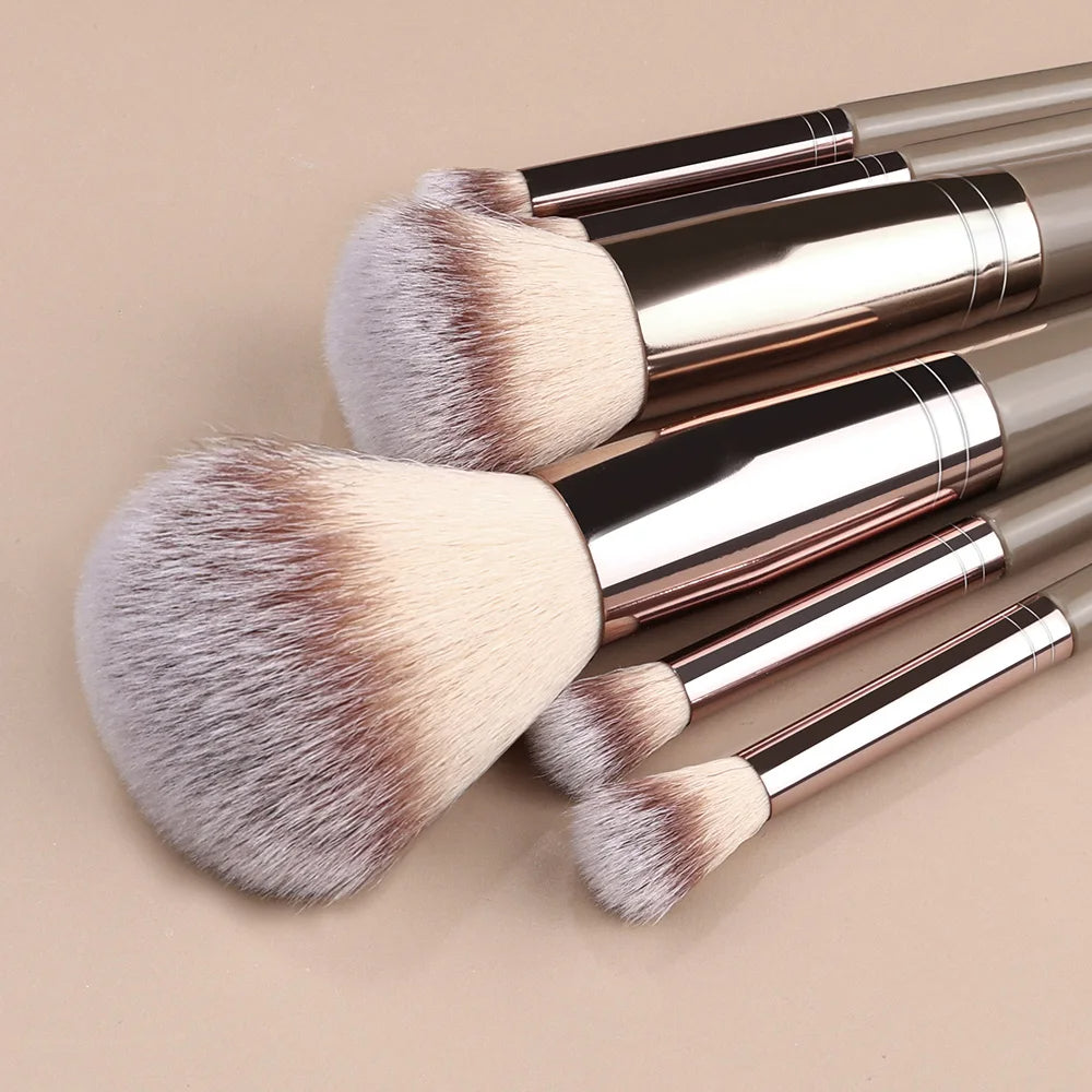 Soft Makeup Brush Set 3–20 Pieces for Blending & Travel