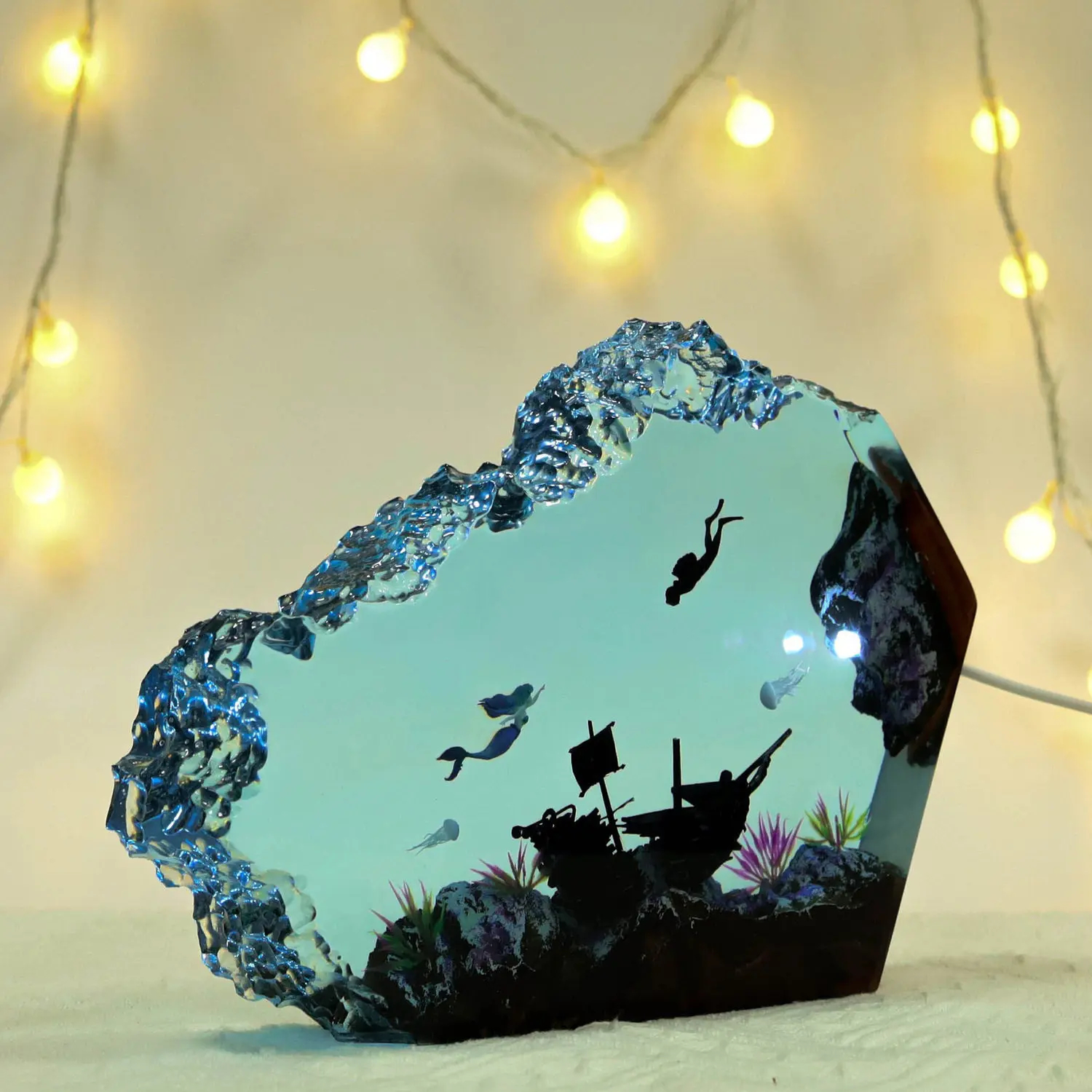 Mermaid Diver Resin Night Light Ocean Scene Warm Light 6x4in