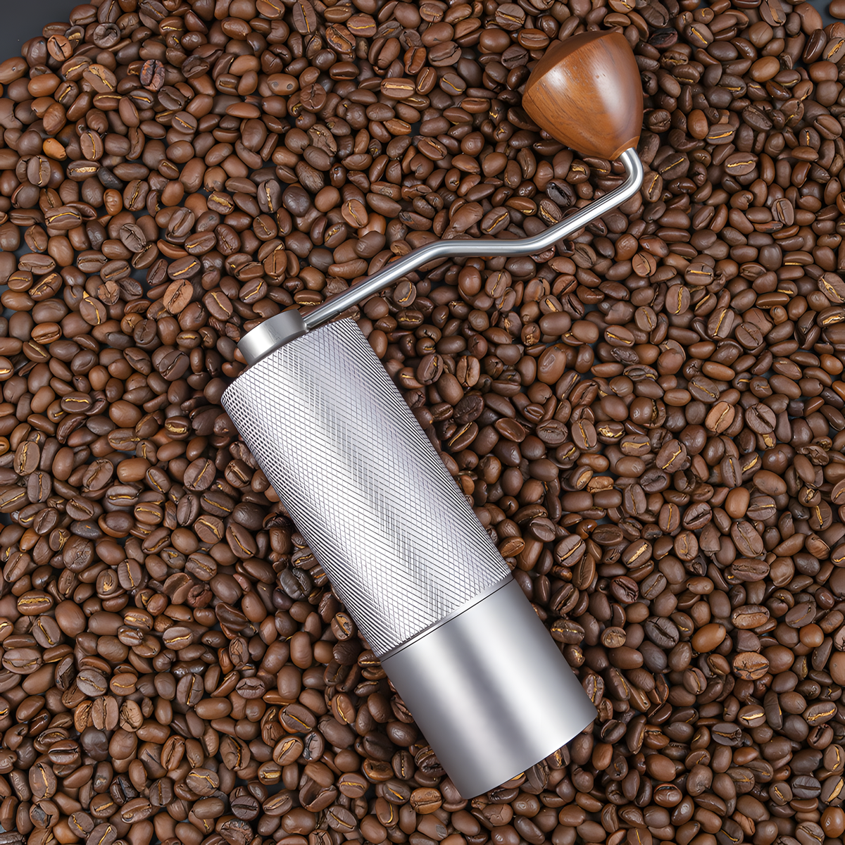 Diamond-Textured Manual Coffee Grinder with Adjustable Grind