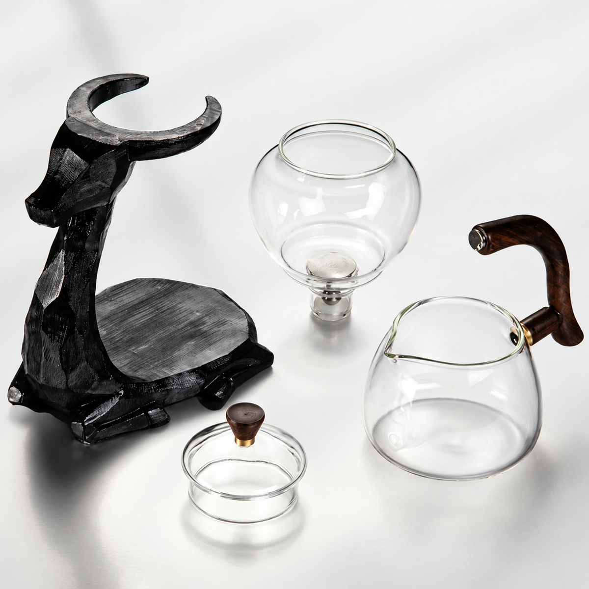 Magnetic Glass Tea Brewer with Deer Stand and Serving Pitcher