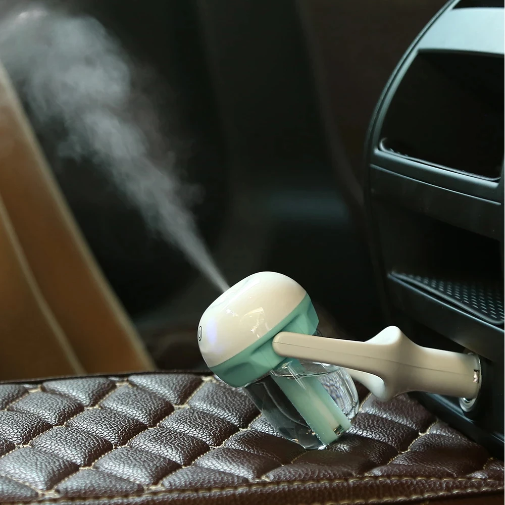 Compact Car Socket Humidifier with Visible Water Reservoir
