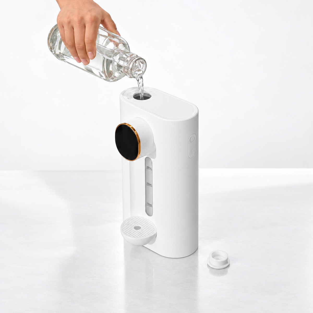Automatic Mouthwash Dispenser, 540 ml with Magnetic Cups