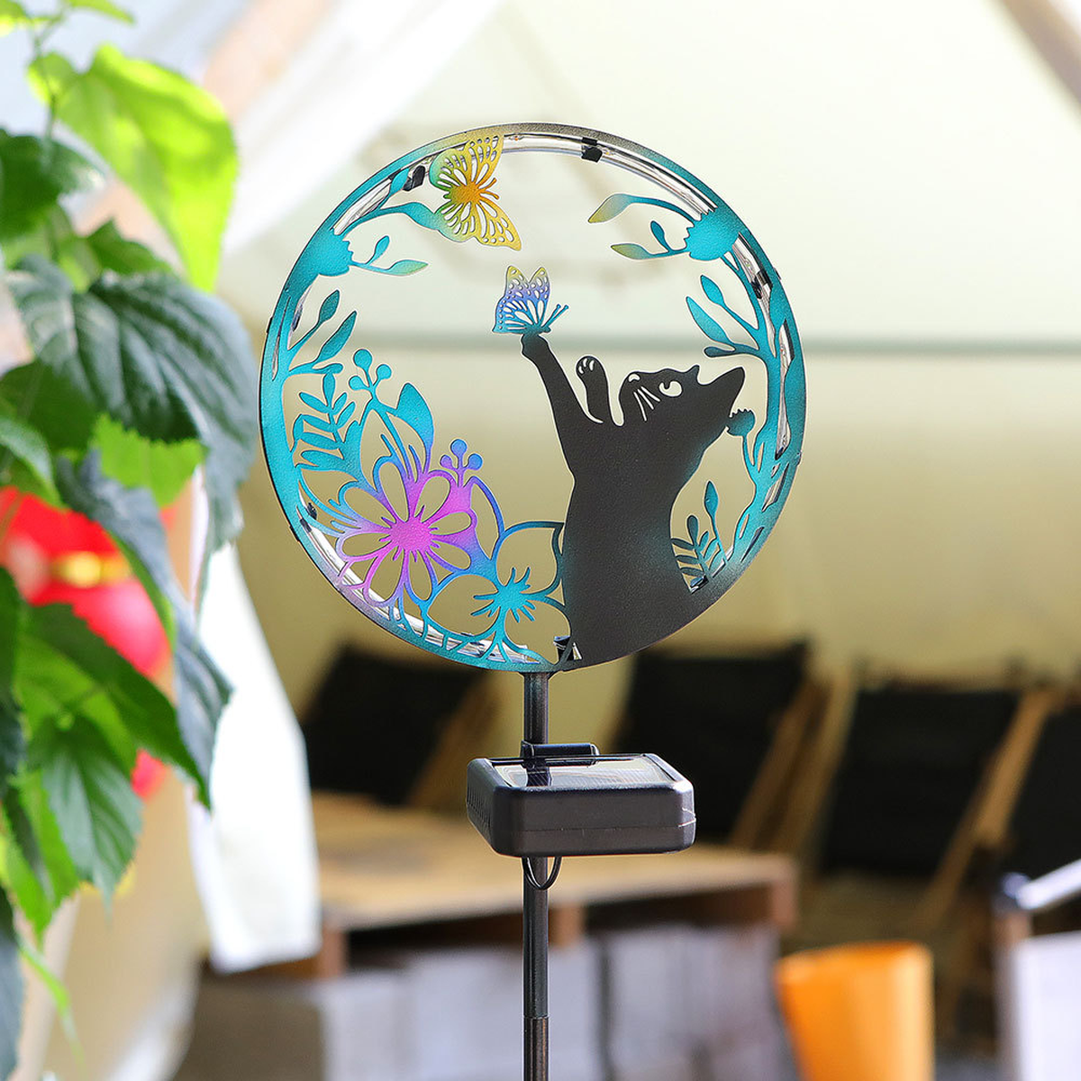 Solar Garden Stake Light with Decorative Animal Silhouettes