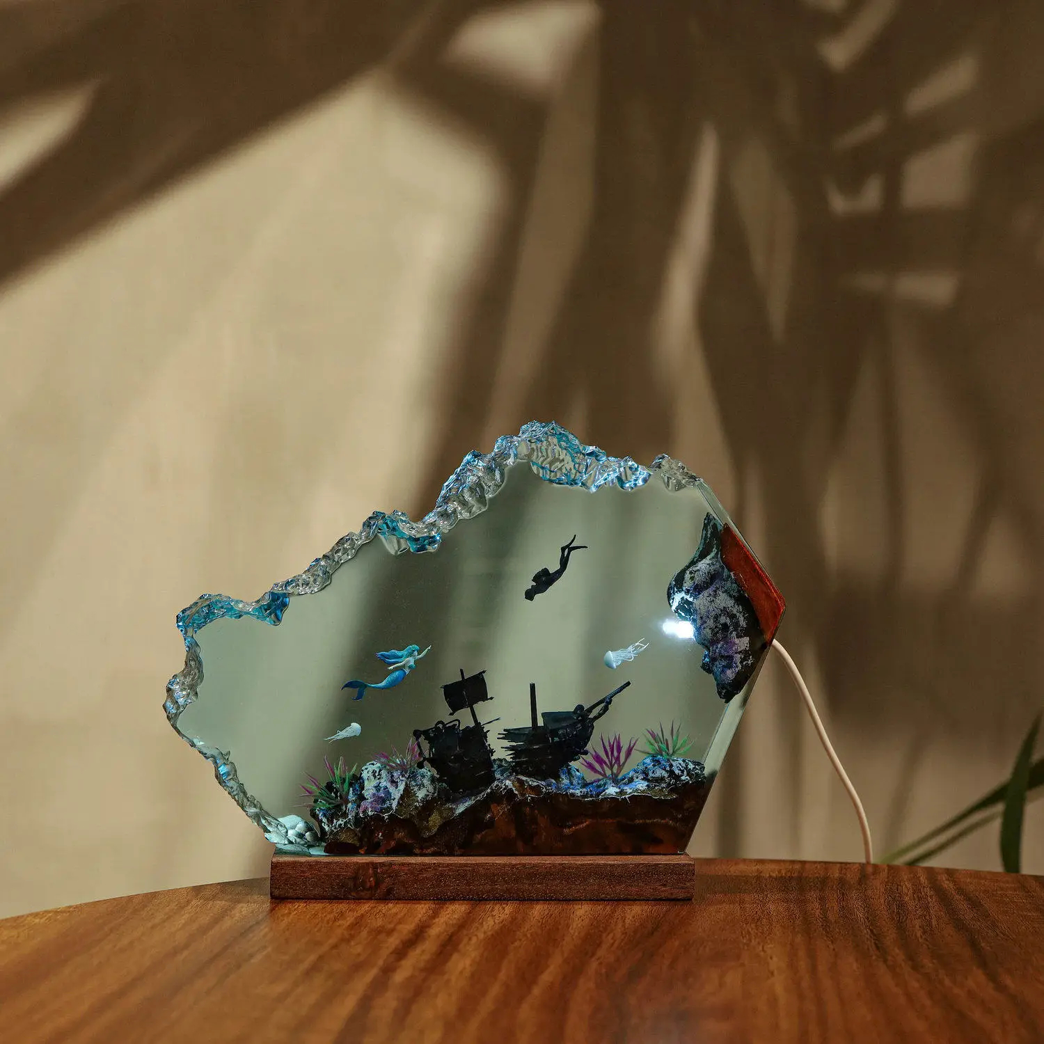 Mermaid Diver Resin Night Light Ocean Scene Warm Light 6x4in