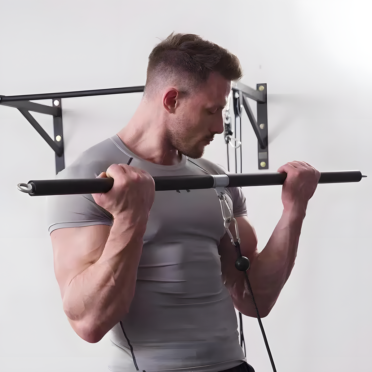 Three-Section Cable Machine Bar for Pulldowns, Rows and Curls