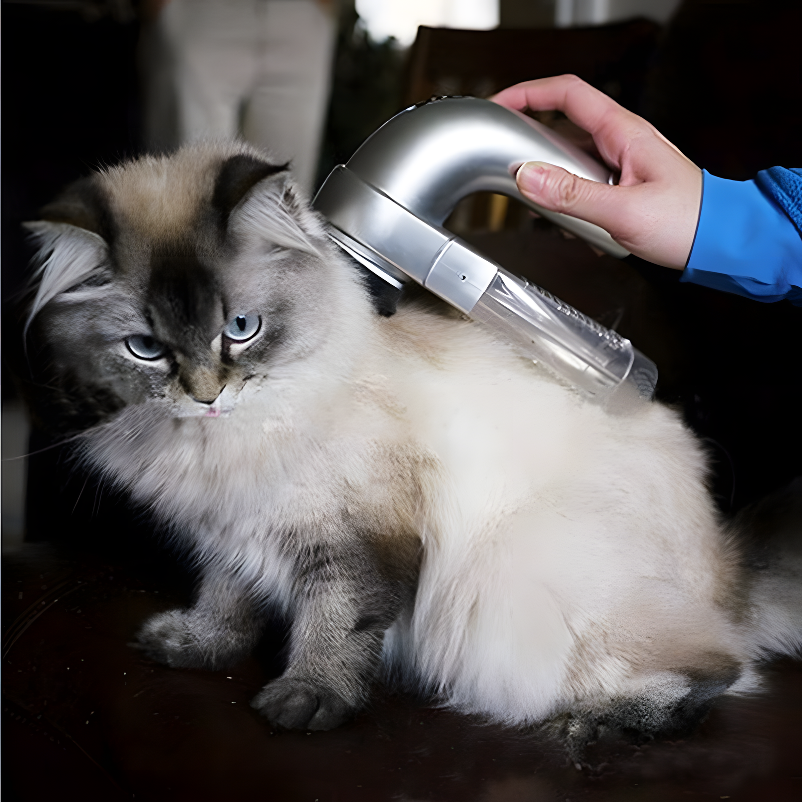 Electric Pet Hair Remover Battery-Powered Trimmer for Dogs & Cats