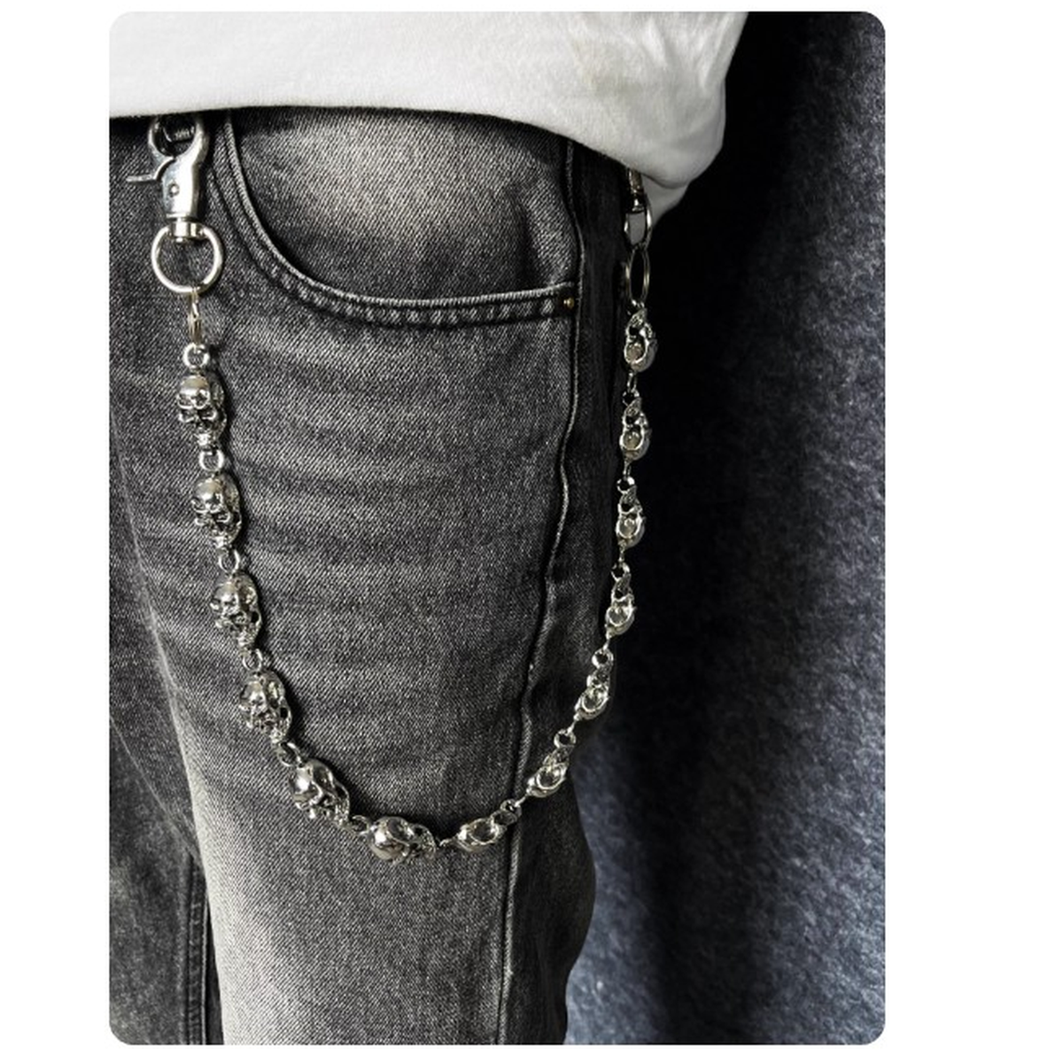Skull Waist Chain with Clip Ends, Punk Metal Pants Chain, 2 Finishes