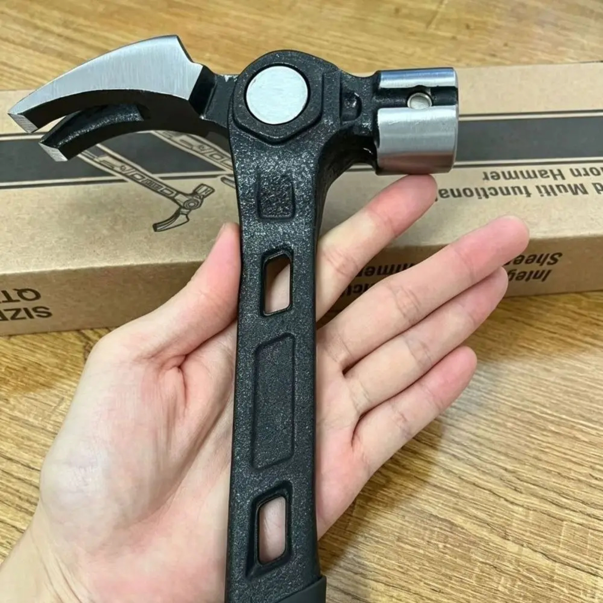 4-Position Magnetic Claw Hammer with Adjustable Pivot Head