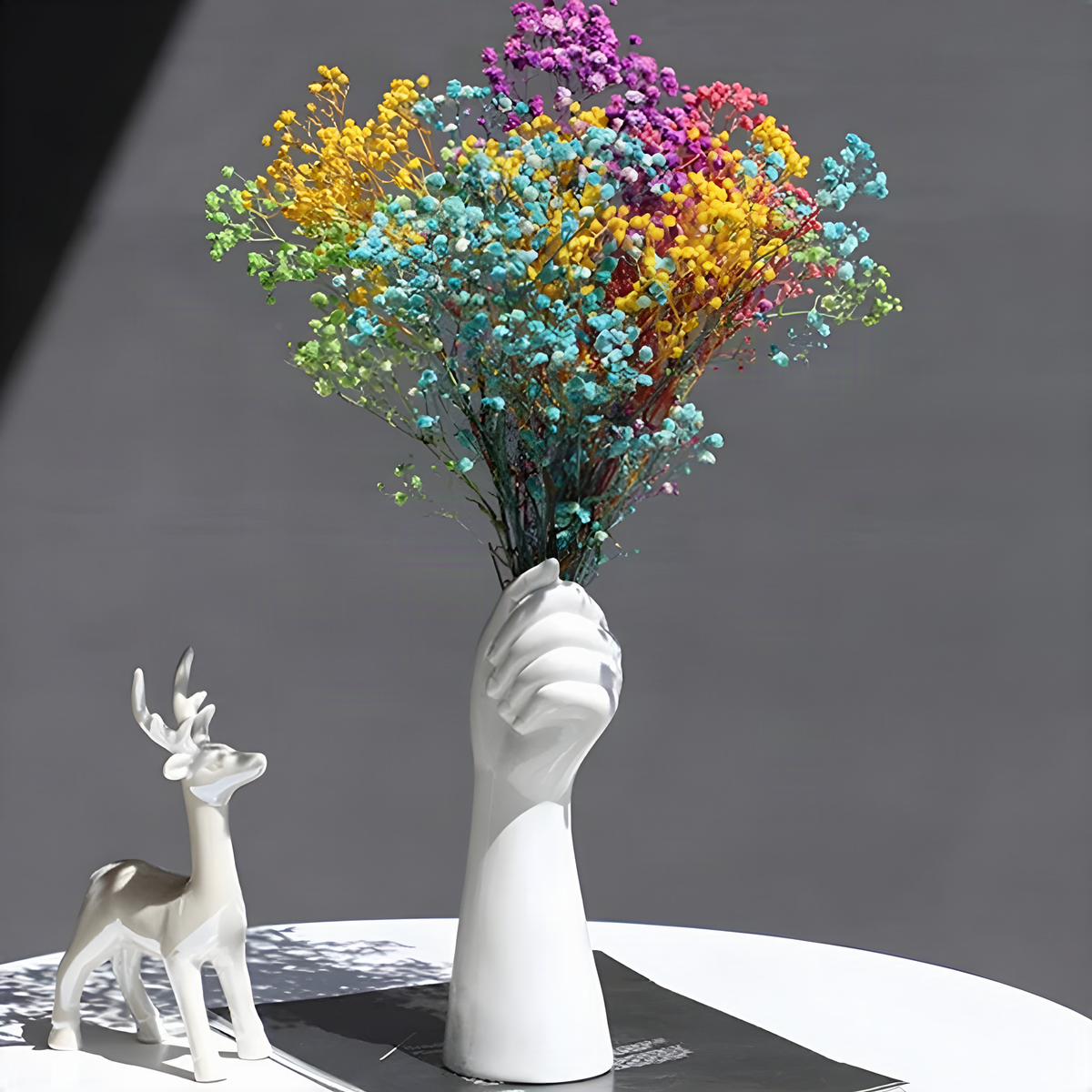 Hand-Shaped Ceramic Vase, Sculptural Flower Display 23.5 cm