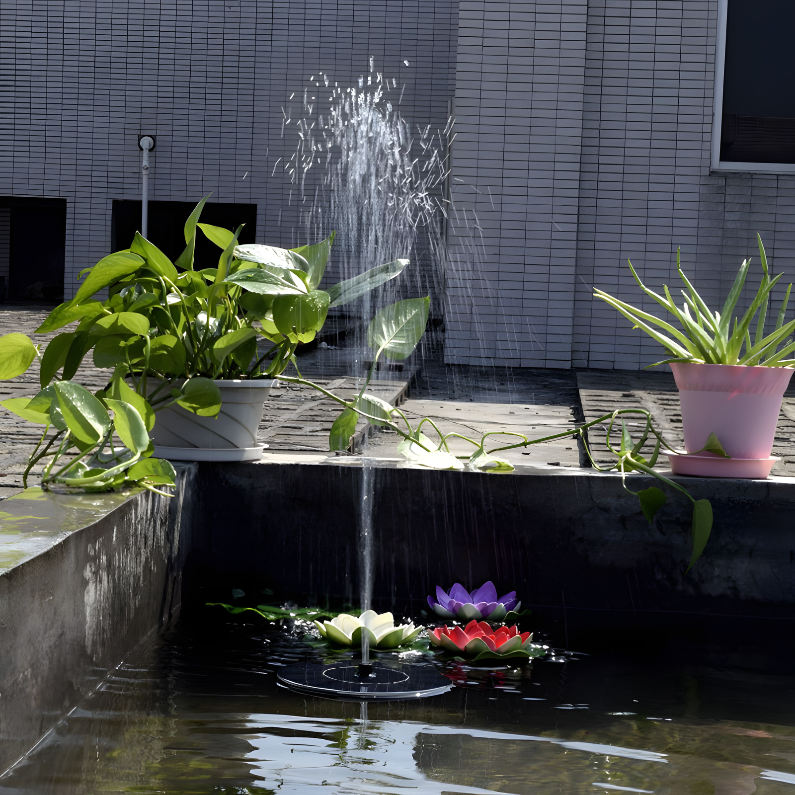 Floating Solar Fountain 13cm with Interchangeable Spray
