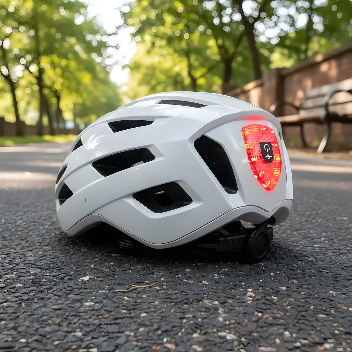 1080p Camera Bike Helmet with Rear Light and Adjustable Fit