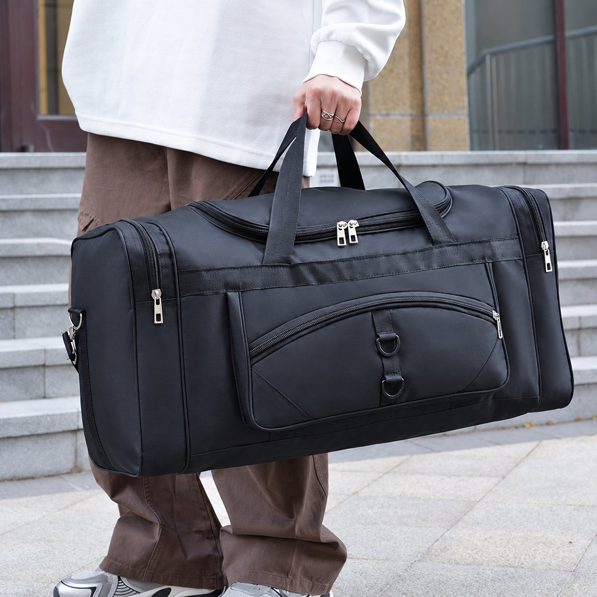 Large Nylon Travel Duffel Bag, 71 cm and Zippered Pockets