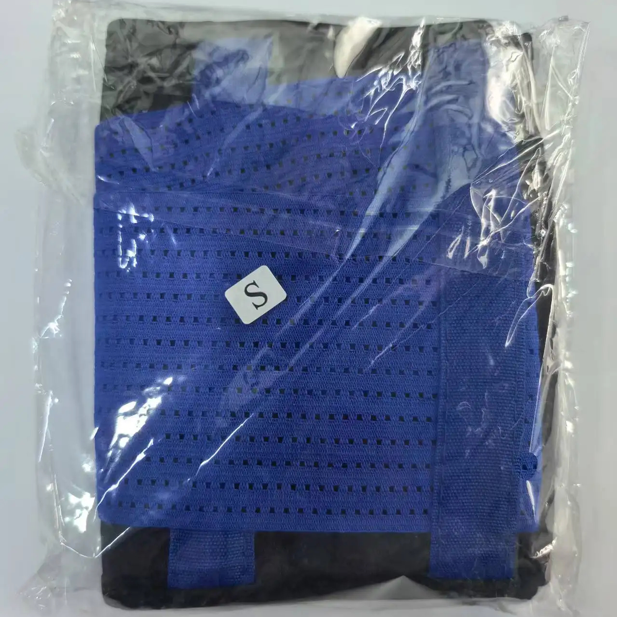 Adjustable Sports Waist Support Belt with Wide Wraparound Fit
