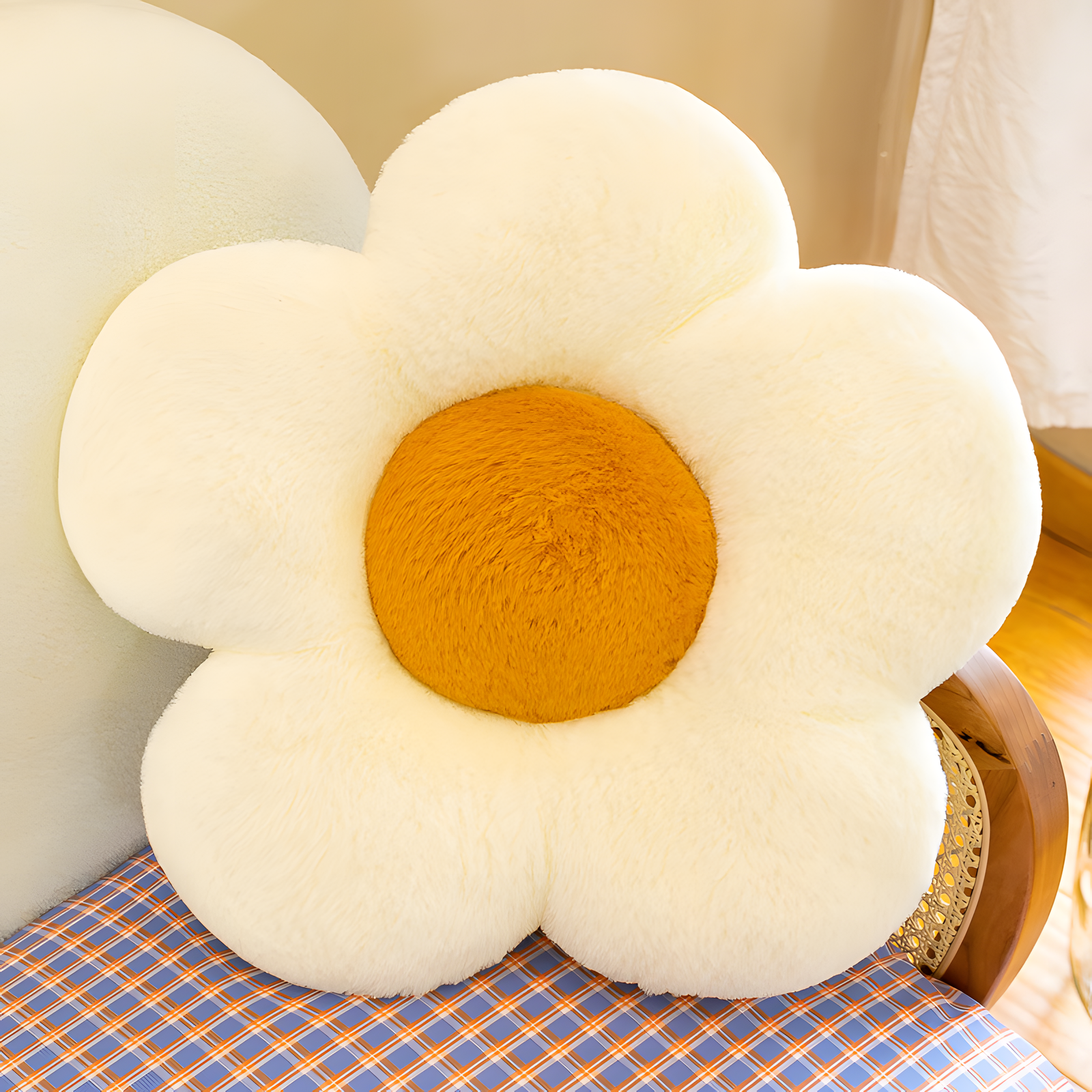 Flower Plush Cushion Soft Decorative Throw Pillow 35cm 50cm