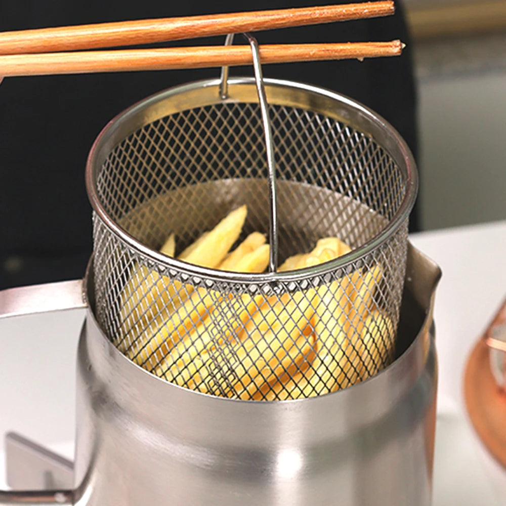 Smart Deep Frying Pot with Built-in Thermometer (Safe Frying & Crispy Results) - TradixPro